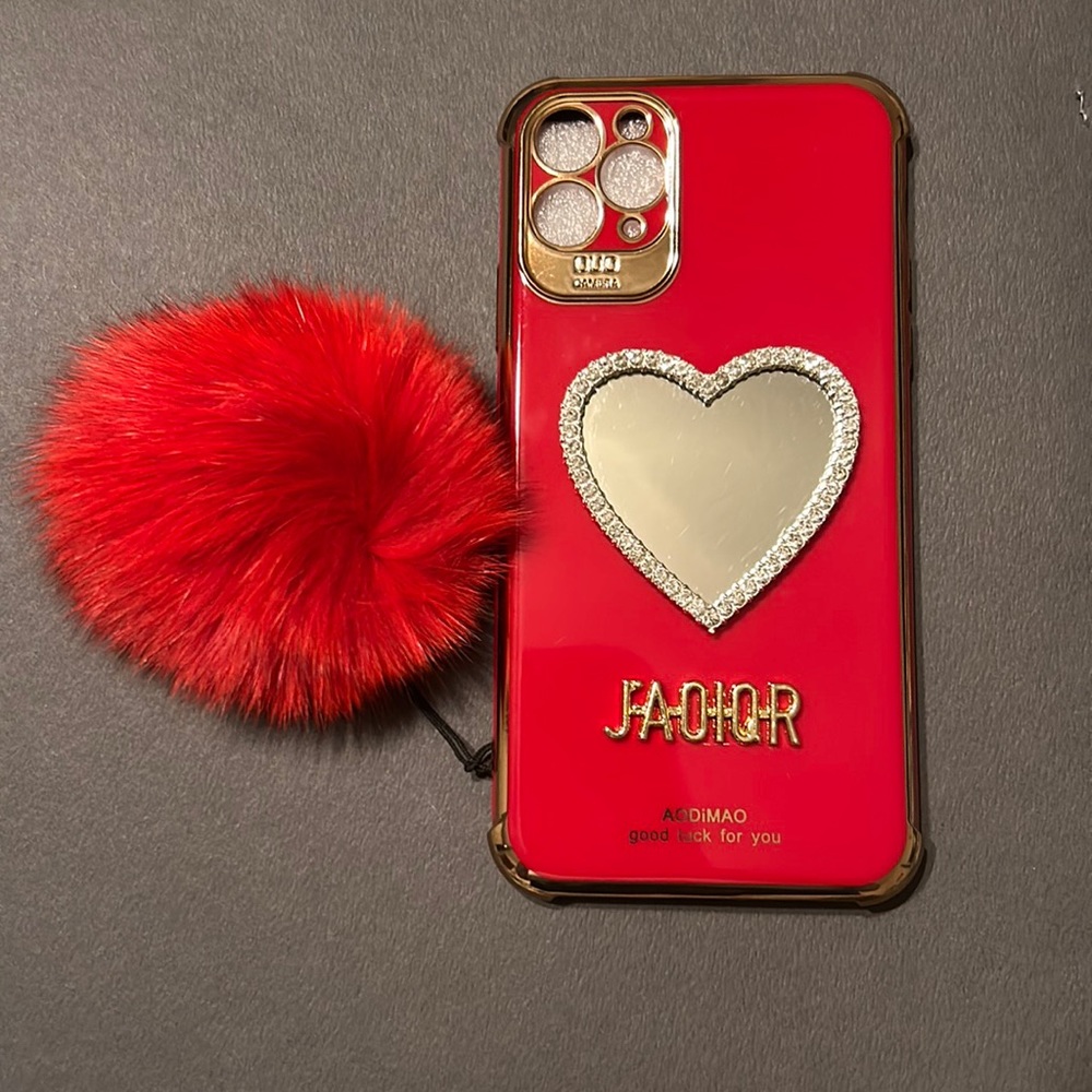 Brand new J’AOIQR phone case with mirror for an iPhone 11 Pro Max